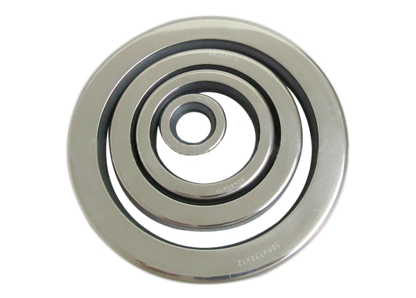 聚四氟乙烯生成的油封有什么特點呢？