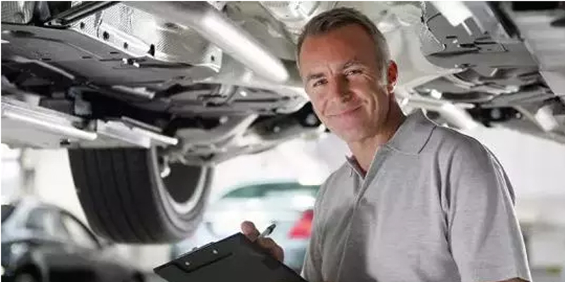 給汽車(chē)保養(yǎng)的竅門(mén)，時(shí)刻保持最佳續(xù)航能力！